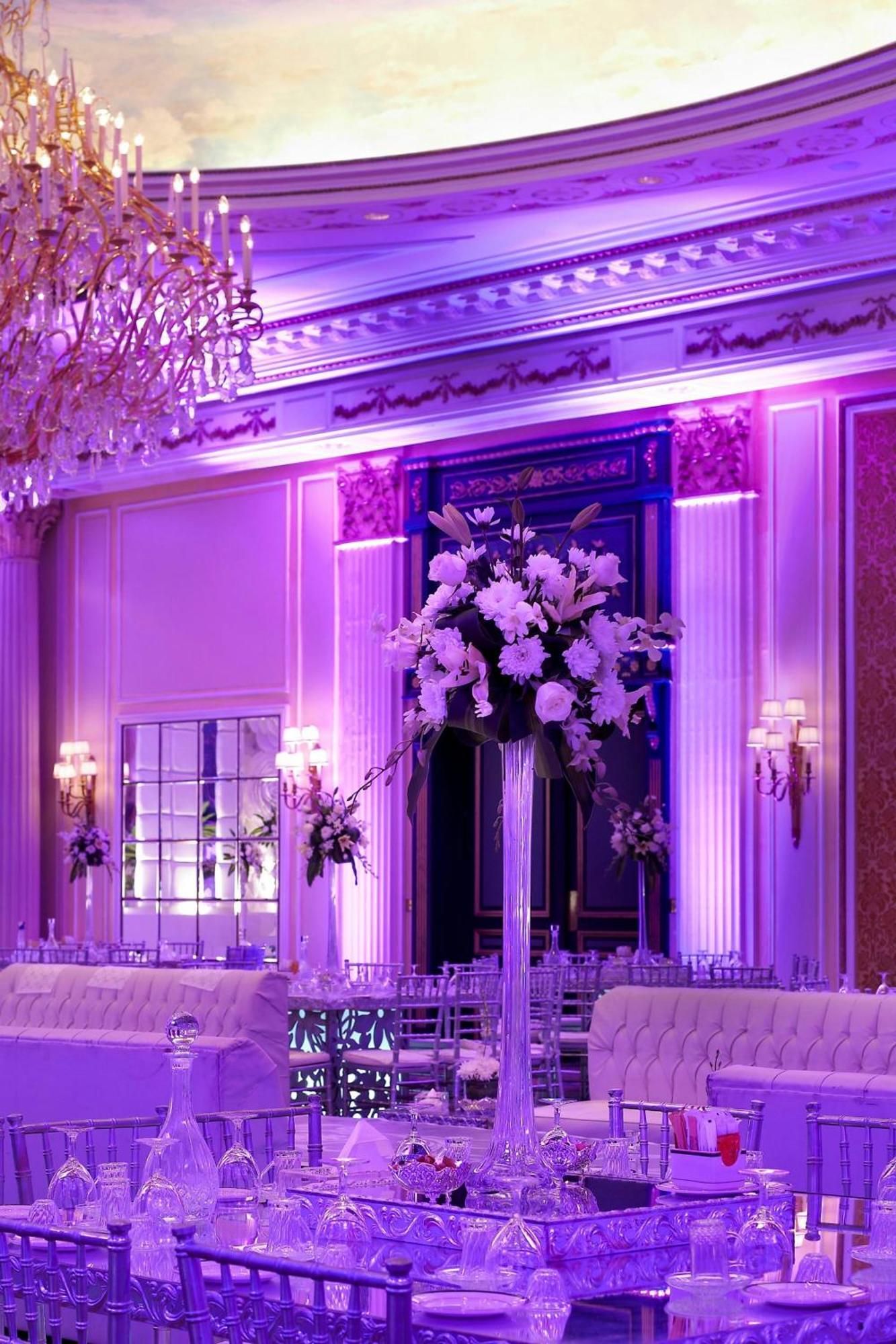 Le Meridien Al Khobar Exterior foto The ballroom at the Waldorf Astoria New York