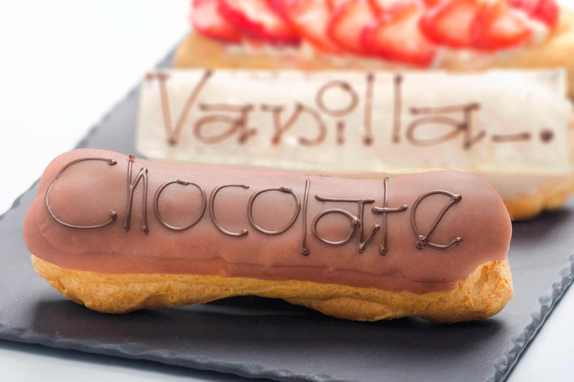 Le Meridien Al Khobar Exterior foto Chocolate eclair